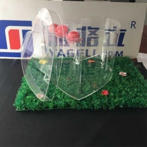 Transparente Acrylherzförmige Blumenverpackungsbox 