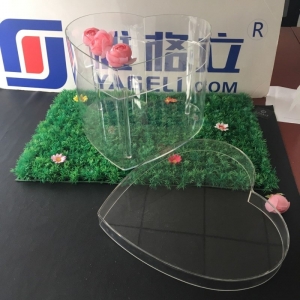 Transparente Acrylherzförmige Blumenverpackungsbox 