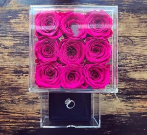 Fabrik Großhandel Luxus 9 Löcher Acryl Blume Rose Geschenkbox mit Schublade 