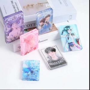 Großhandel maßgeschneiderte Acryl Anime Quicksand Liquid Standee 