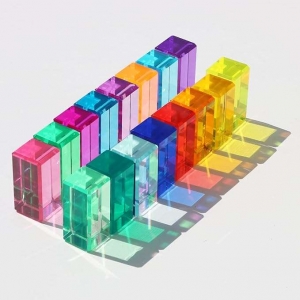 Großhandel OEM bunte Acryl-Edelsteinwürfel 