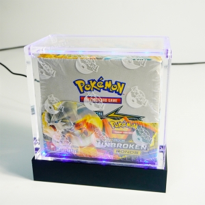 Anpassbare Pokémon-Boosterboxen aus Acryl mit LED 