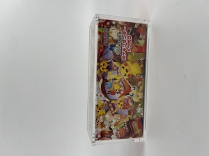Transparente Displaybox für Pokémon im Tohoku-Stil