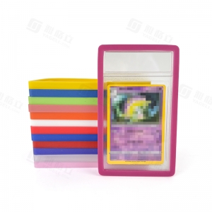 Farbenfrohe Silikon-Schutzhüllen für PSA-bewertete Karten 