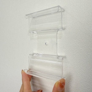 Wandmontiertes Acryl-Display-Regal für magnetische Sammelkartenhalter 