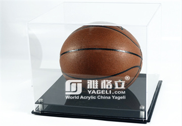 Die Leute fragen auch: Was ist eine Acryl-Basketball-Display-Box?