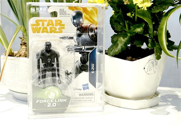Black Series Star Wars Han Solo Actionfigurenkoffer aus Acryl
